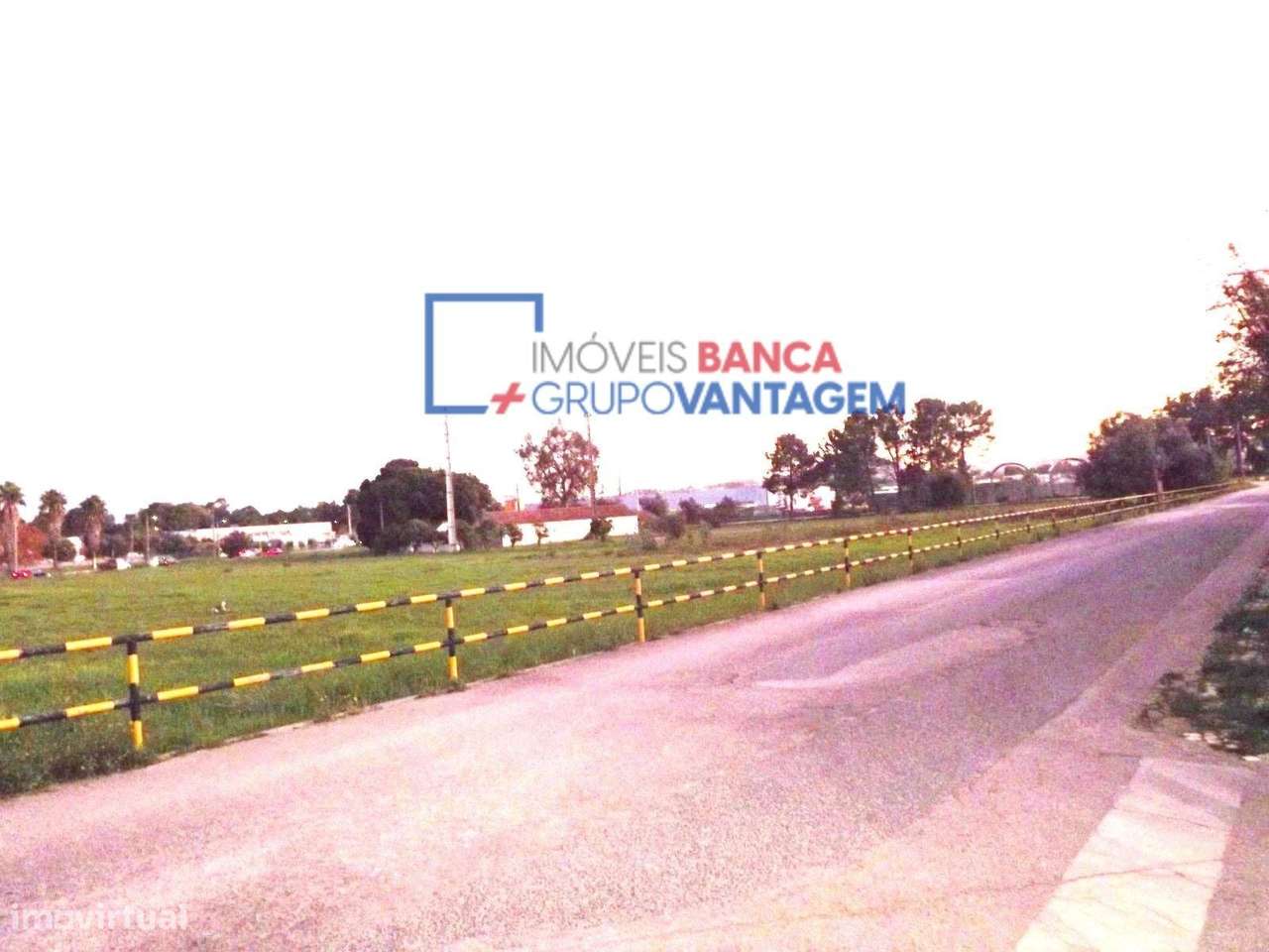 T4 situado em Pinhal Novo - Grande imagem: 4/5