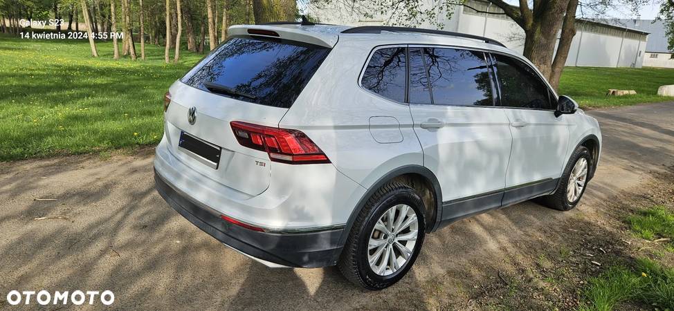 Volkswagen Tiguan - 9