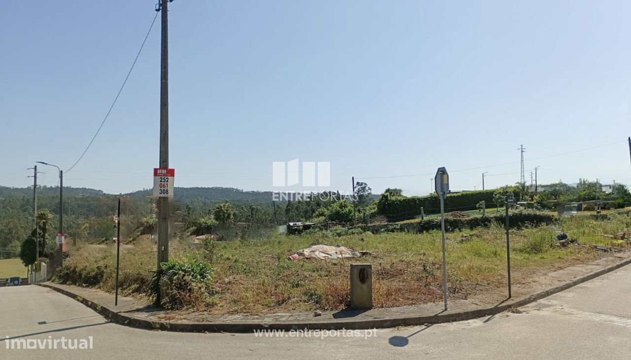 Venda de Lote com 436 m2, Ferreiró, Vila do Conde