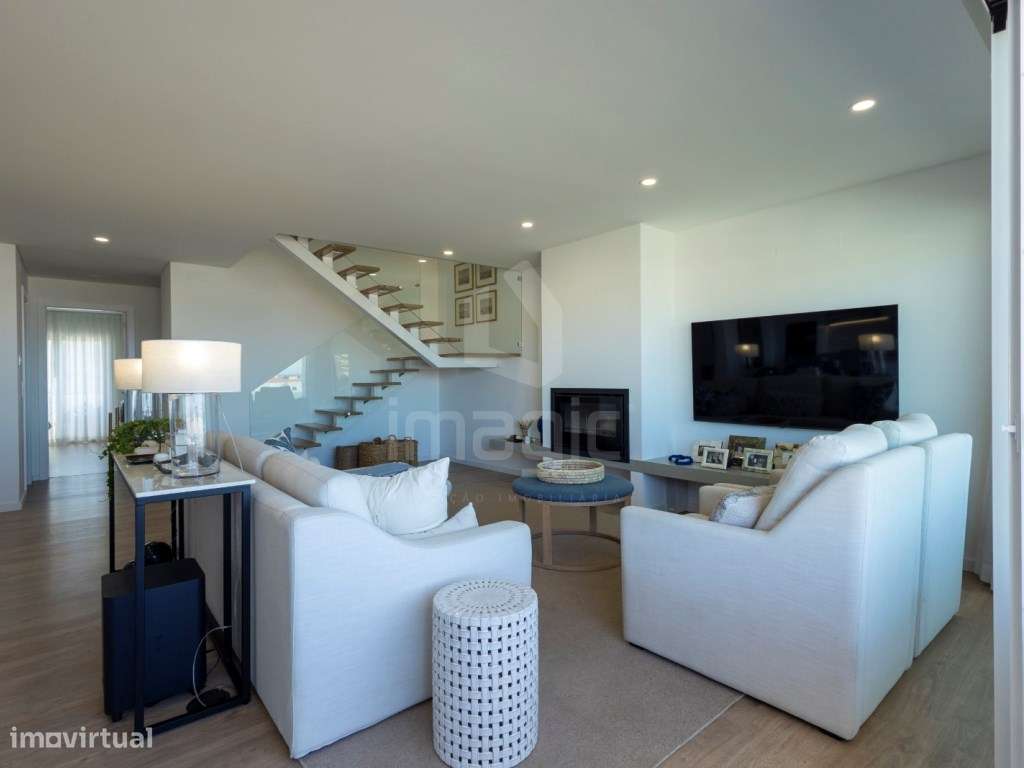 Apartamento T4 duplex, com vista de Mar, Ericeira-16