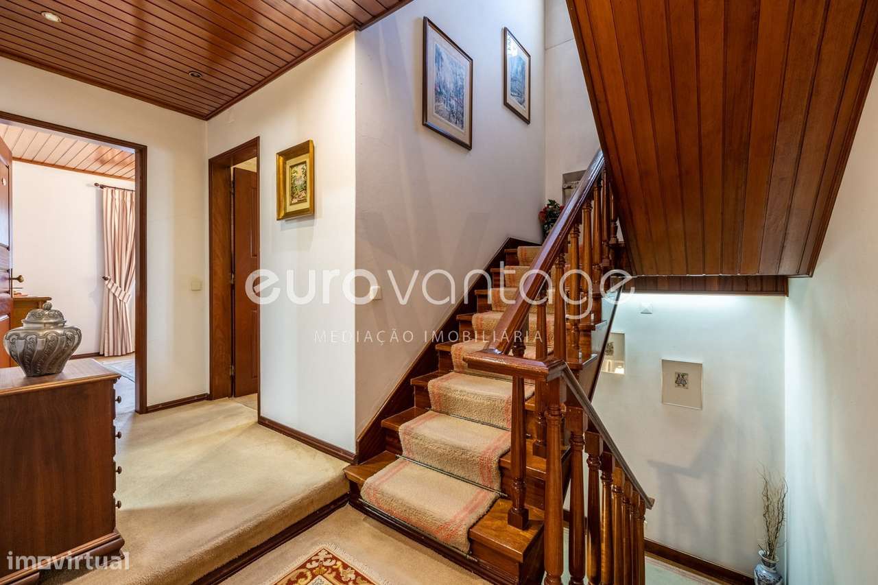 MORADIA T8 NO CENTRO DE LEIRIA-21