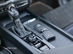 Volvo XC 60 B5 D AWD Geartronic RDesign - 12