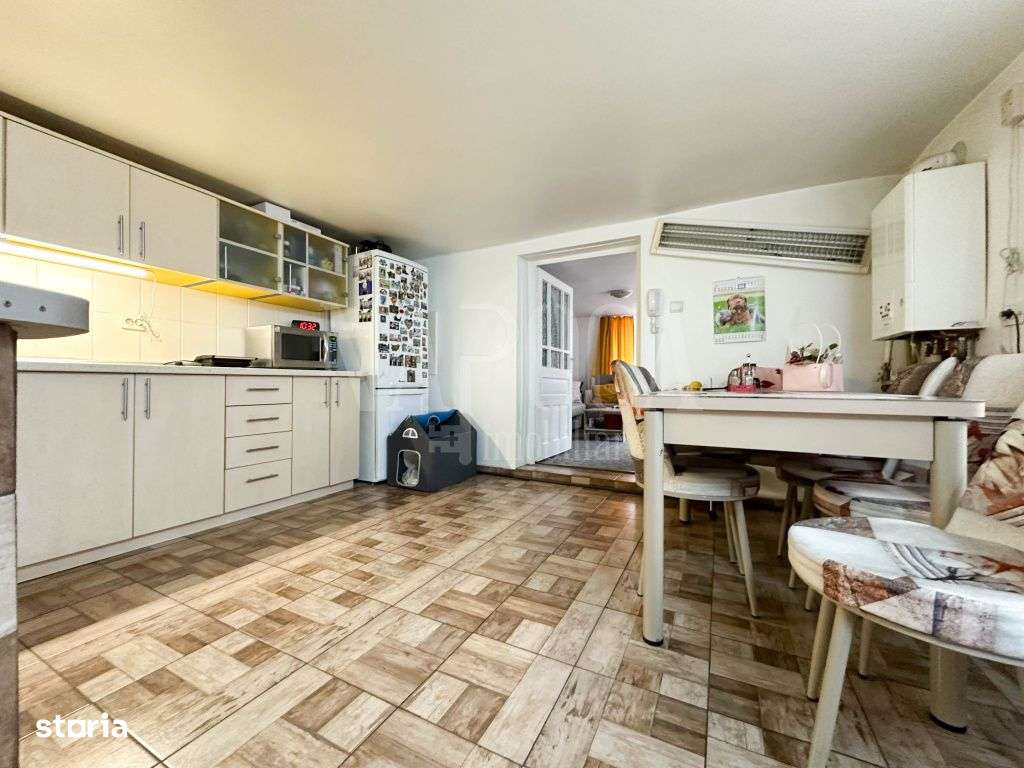 Casa 4 camere de vanzare in Dambul Rotund, Cluj Napoca - Imagine principală: 4/11