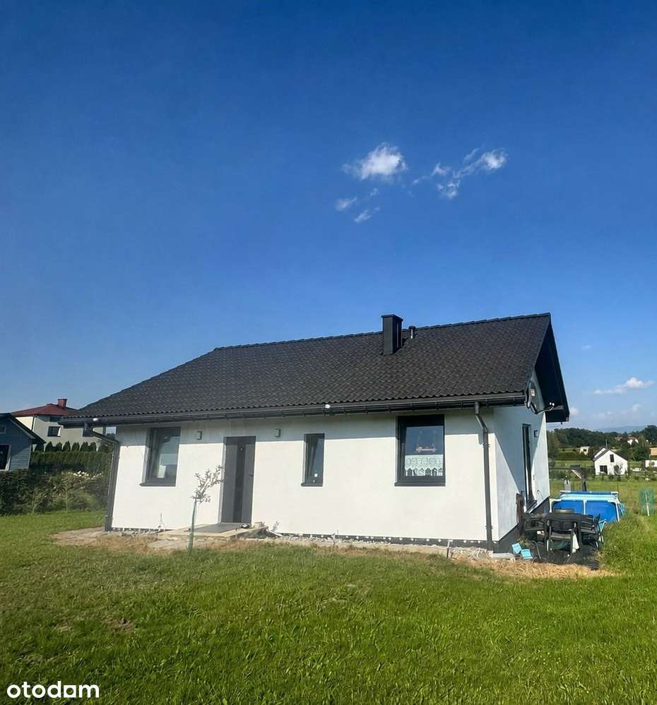 Nowoczesny i tani dom gotowy do wejścia