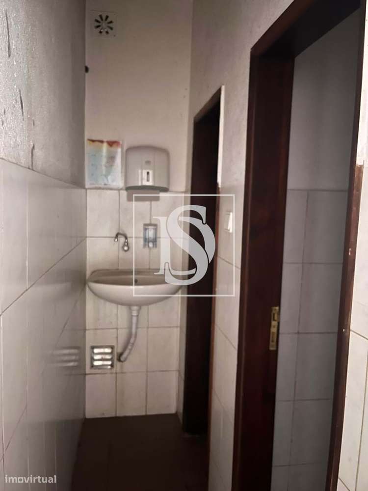 Moradia T3 - Comércio e Habitação - Bicas - Abrantes-10