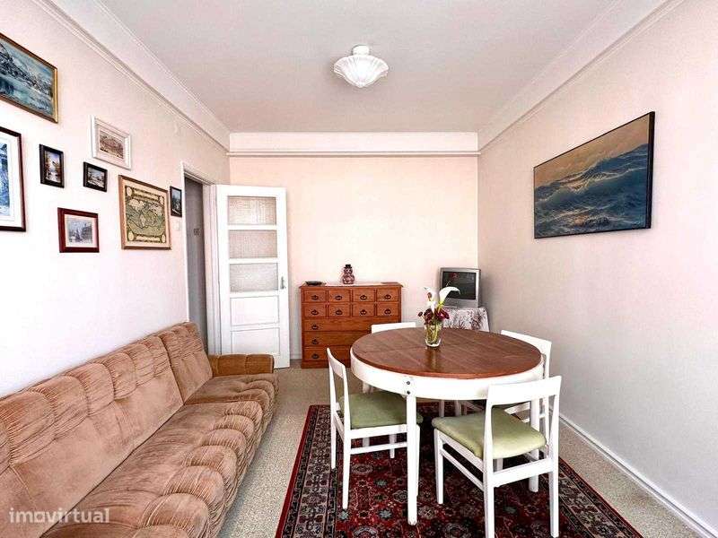 T1 Lisboa proximo ao Marques de Pombal - Grande imagem: 4/10