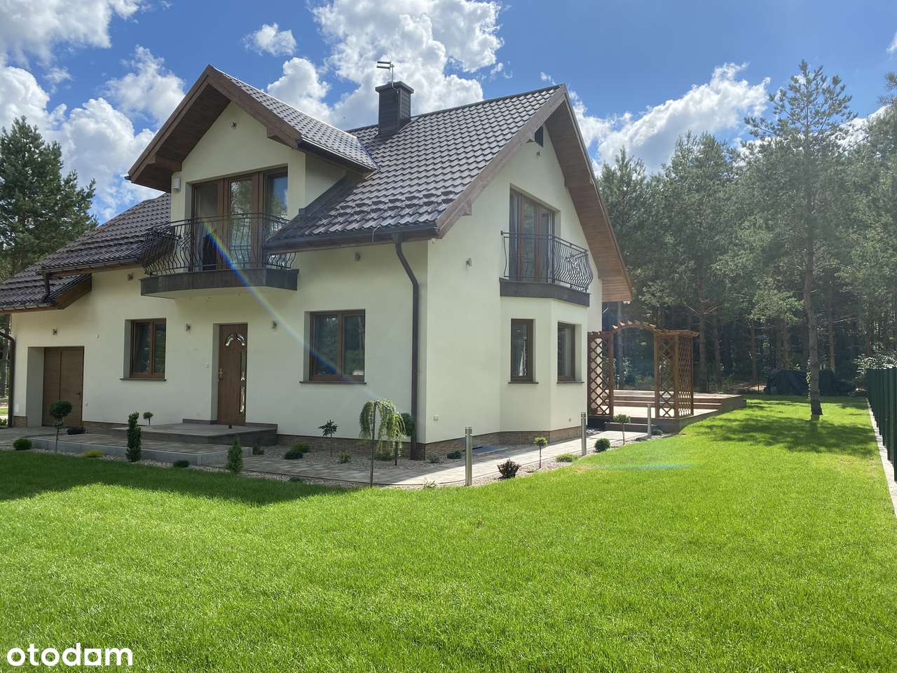 Nowoczesny dom z duszą – komfort, technologia, natura w Suchej Rzeczce - Pełny obrazek: 5/20