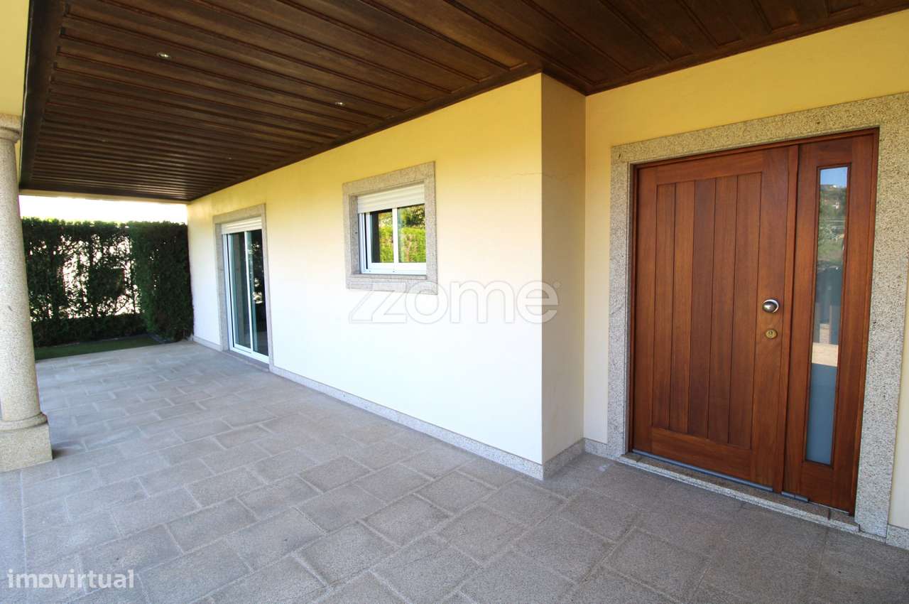 Moradia em Abação - Grande imagem: 5/37