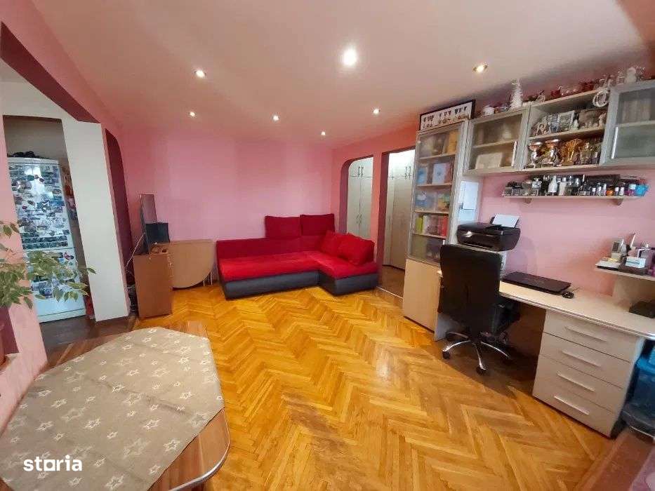 Apartament cu 3 camere, 2 bai, 84 mp, zona Grigore Alexandrescu - Imagine principală: 2/8
