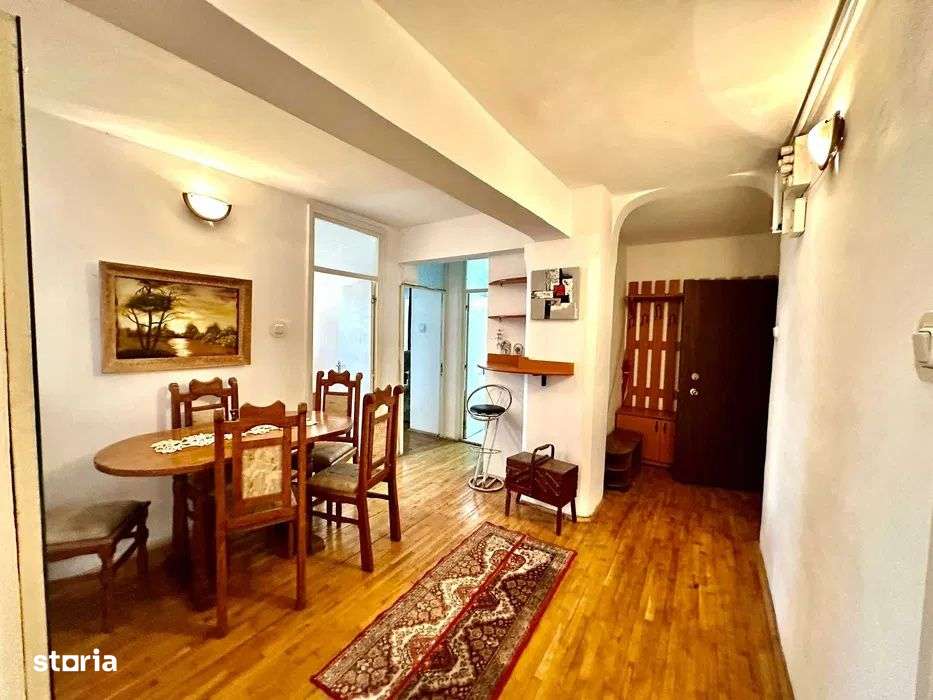 Apartament cu 3 camere,80mp,parcare, Zona Semicentrala - Imagine principală: 2/8