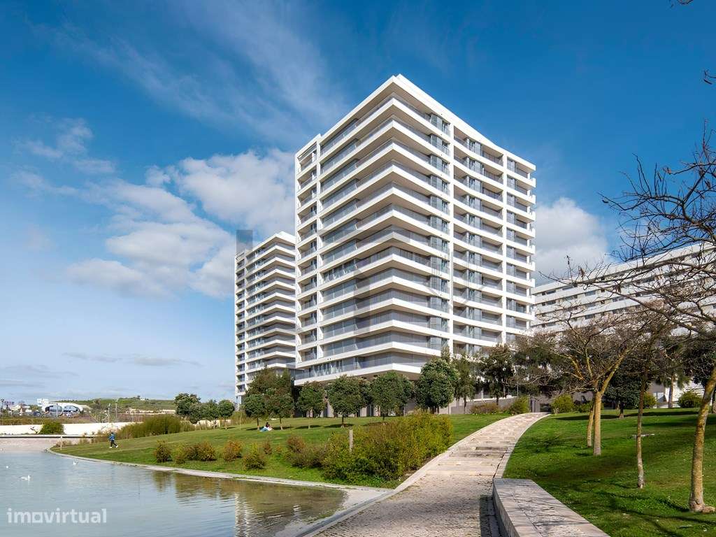 Fantástica Loja Com Rendimento Garantido na Avenida David Mourão Fe... - Grande imagem: 4/11