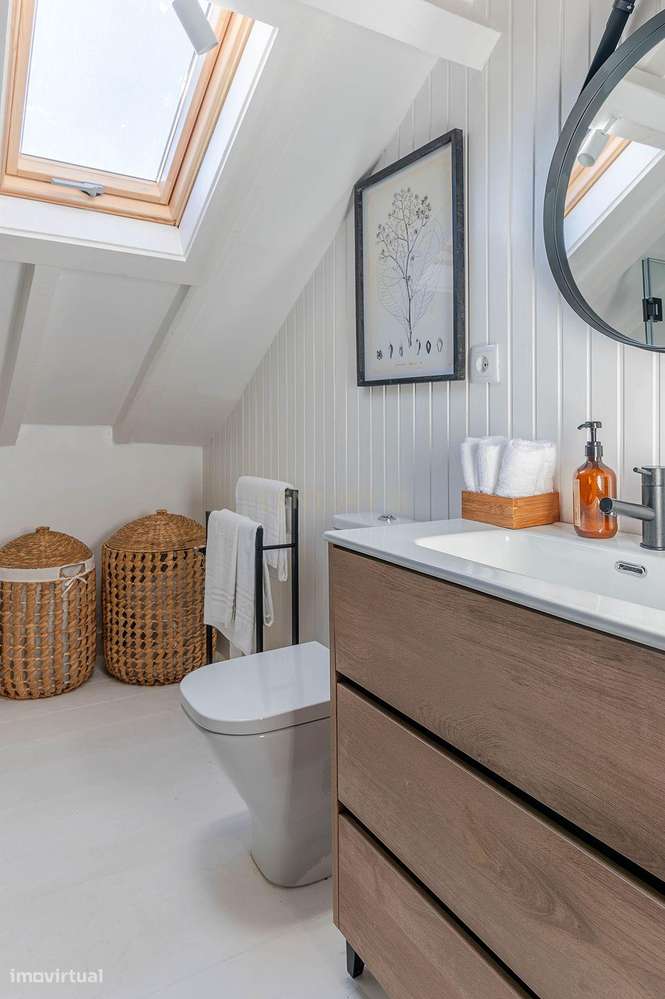 MORADIA ATÍPICA EM  AZAMBUJA - 7 ASSOALHADAS-57