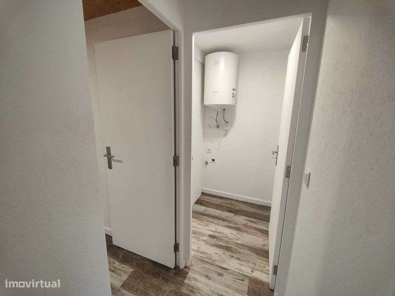 Quintinha Rústica com Moradia T2 pronta Habitar - Grande imagem: 5/12