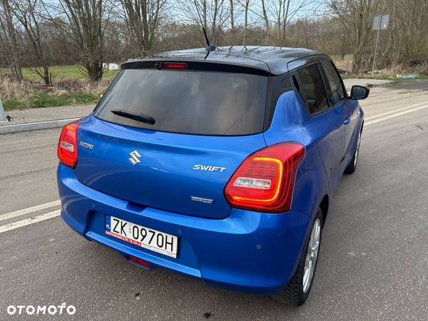 Suzuki Swift 1.2 Dualjet SHVS Premium Plus CVT - 5