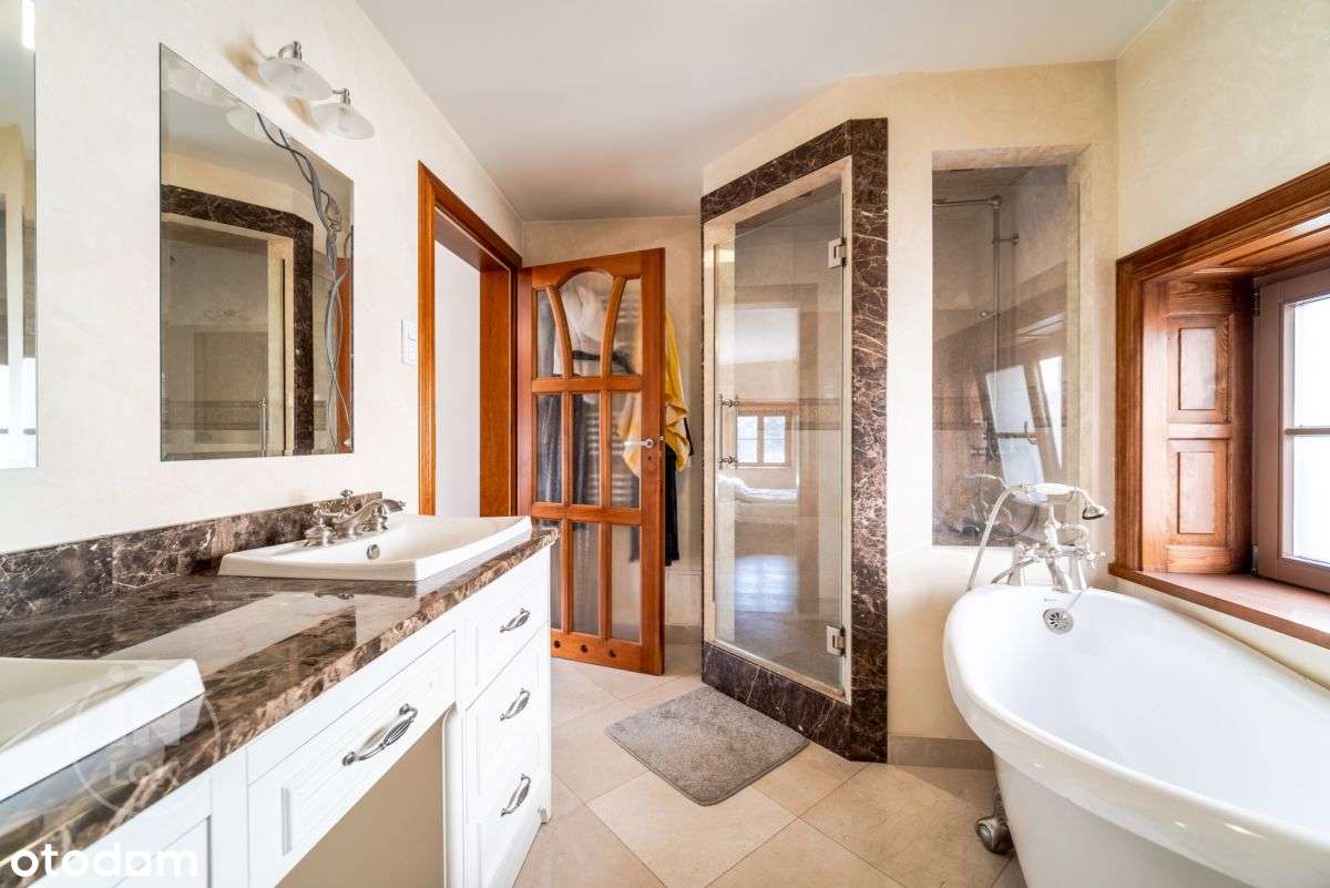 Wyremontowana Kamienica w sercu starówki-6