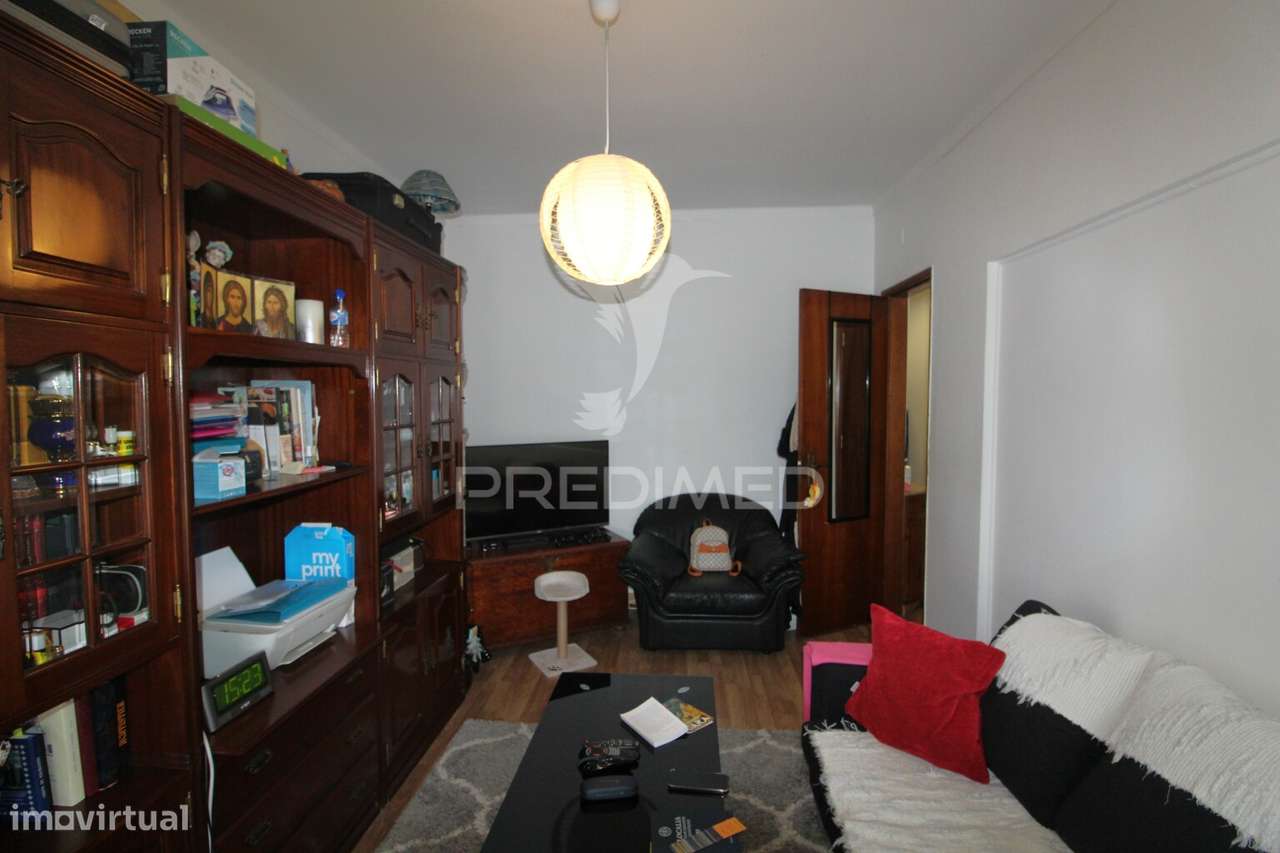 T1 adaptado a T2 com quintal em Alcochete - Grande imagem: 5/9