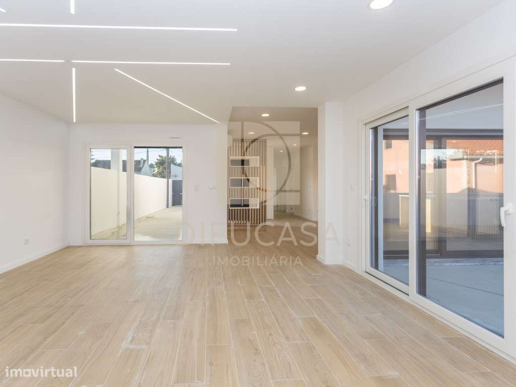 R192_ Moradia T3 + anexo (27m2) - Grande imagem: 5/35