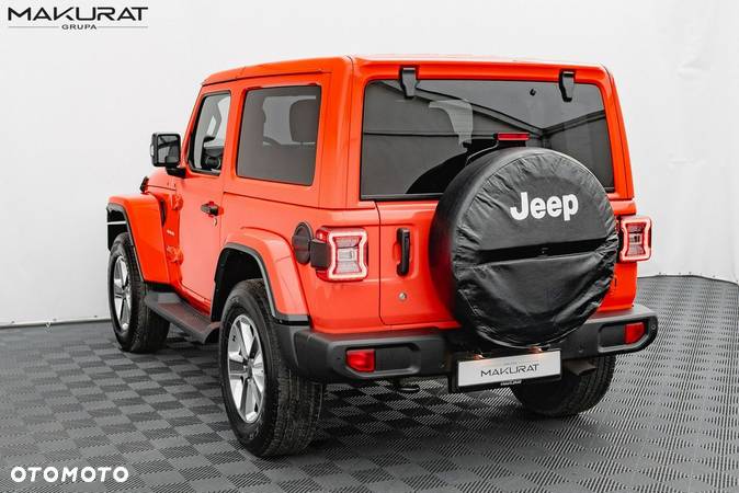 Jeep Wrangler - 5