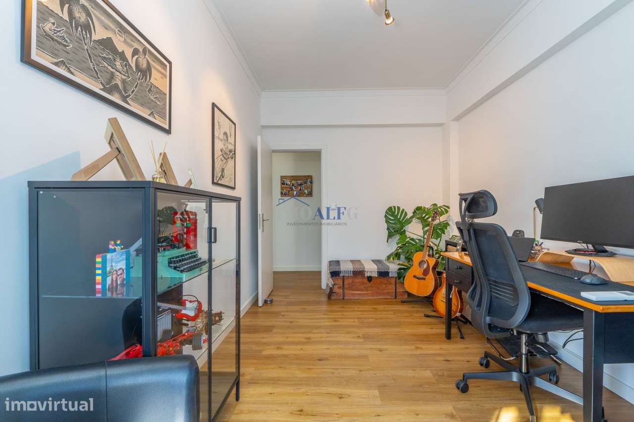 Apartamento T2 em Codível-Odivelas, junto ao metro-14