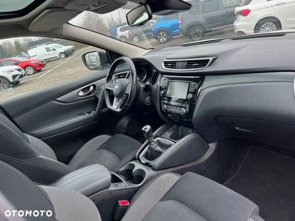 Nissan Qashqai 1.3 DIG-T N-Connecta - 14