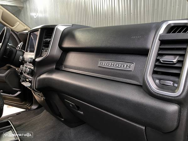 Dodge RAM 1500 5.7 V8 Hemi Bighorn Crewcab - 50