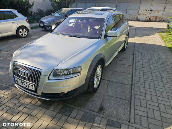 Audi A6 Allroad - 1