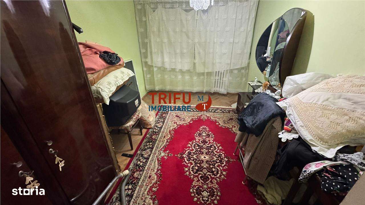 Apartament 4 camere etaj 3, decomandat, zona M-uri - Imagine principală: 5/10