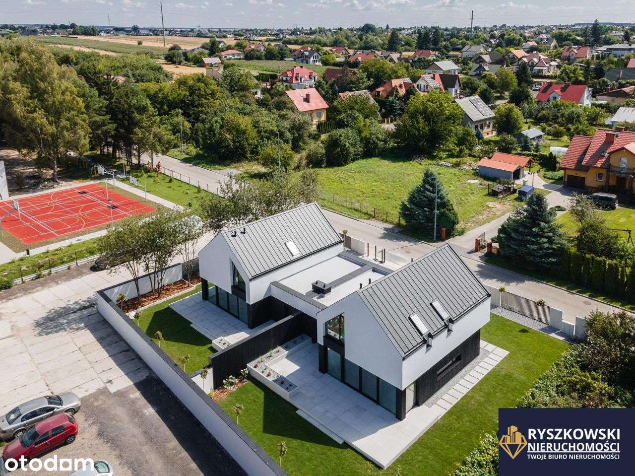 Dom w zabudowie bliźniaczej, gotowy do wykończenia-9