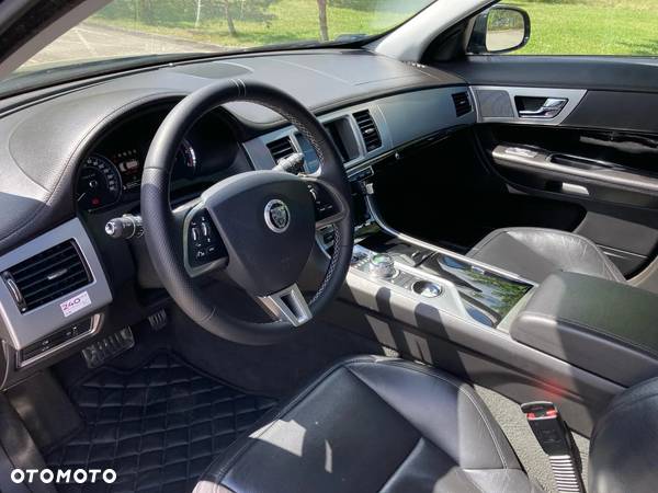 Jaguar XF 3.0 V6 D S Portfolio - 7