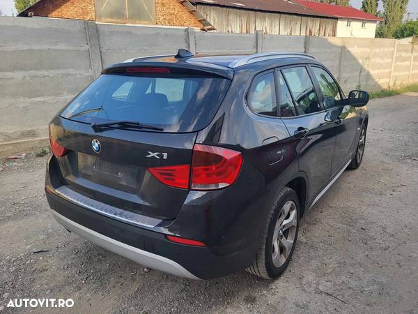 Dezmembram/Piese BMW X1 2011 - 2