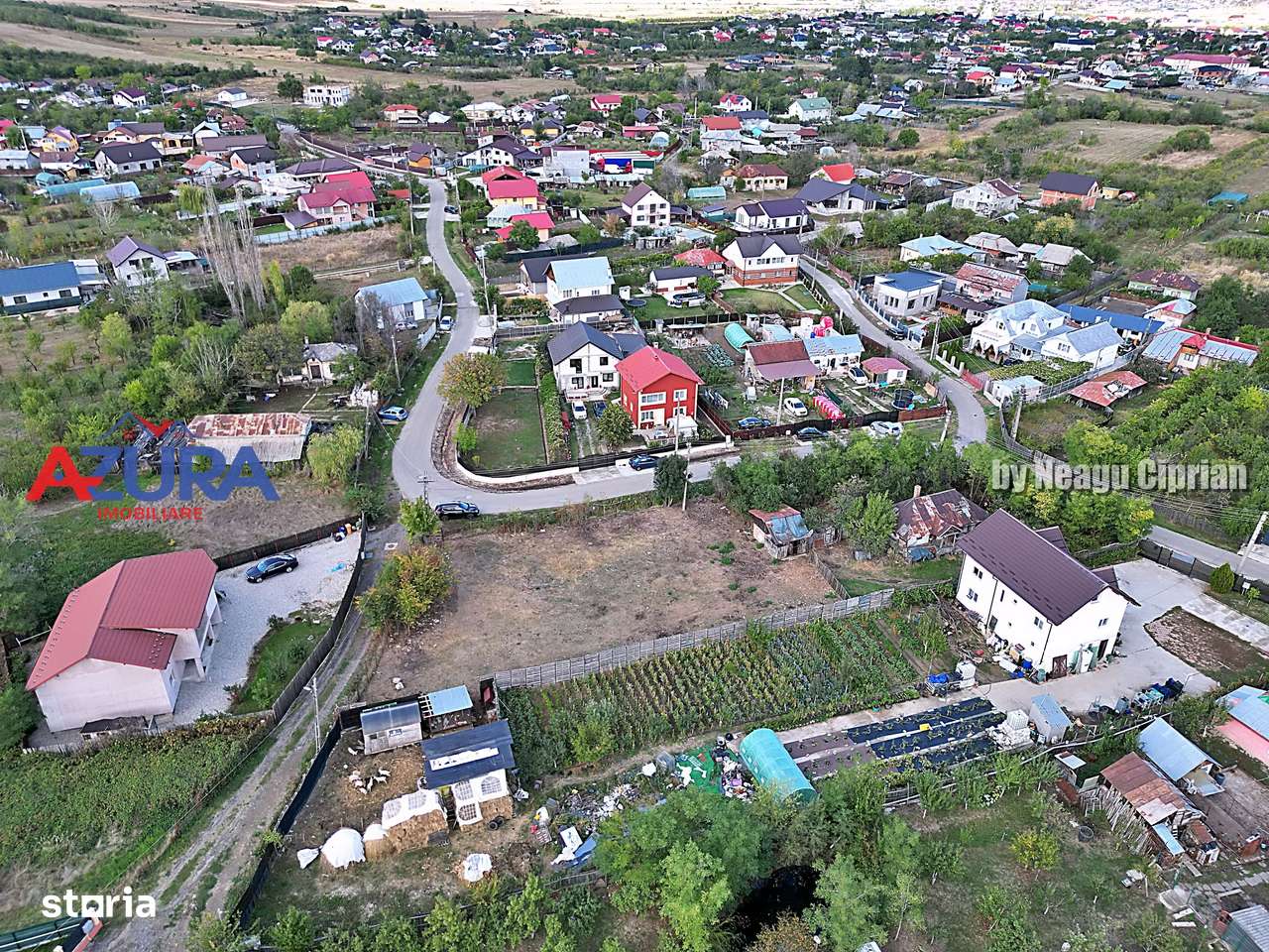Teren intravilan Bradu, 1700 mp, toate utilitatile disponibile - Imagine principală: 4/10