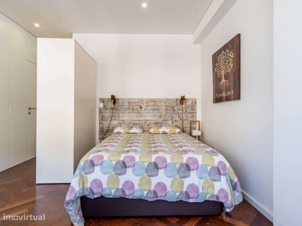 Apartamento T0 Equipado e Mobilado na baixa do Porto-11