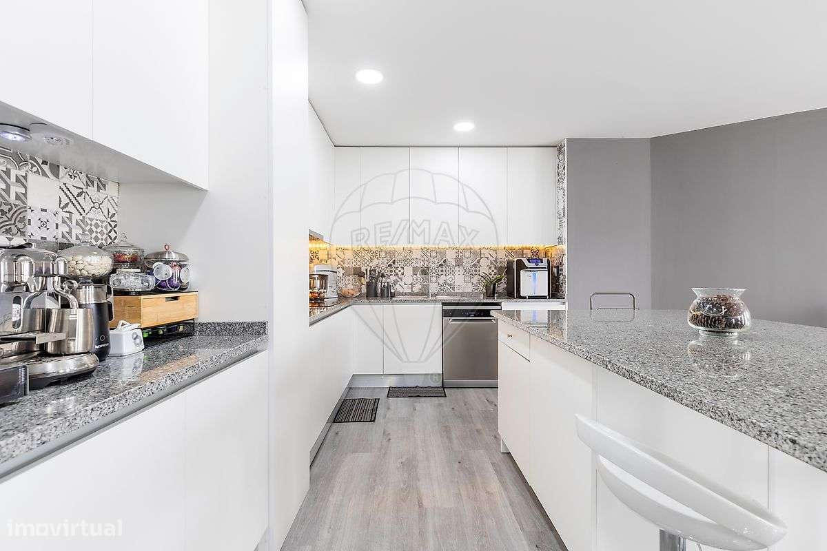 Moradia T4 para venda - Grande imagem: 3/34