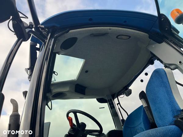 New Holland T6030 - 12