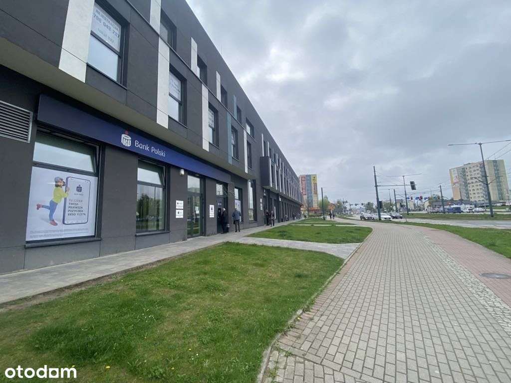 Lokal perterowy z witrynami 407m-11