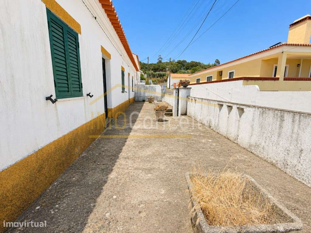 Moradia T4 com Quintal em Santa Margarida da Coutada Espaço e Tranq...-26