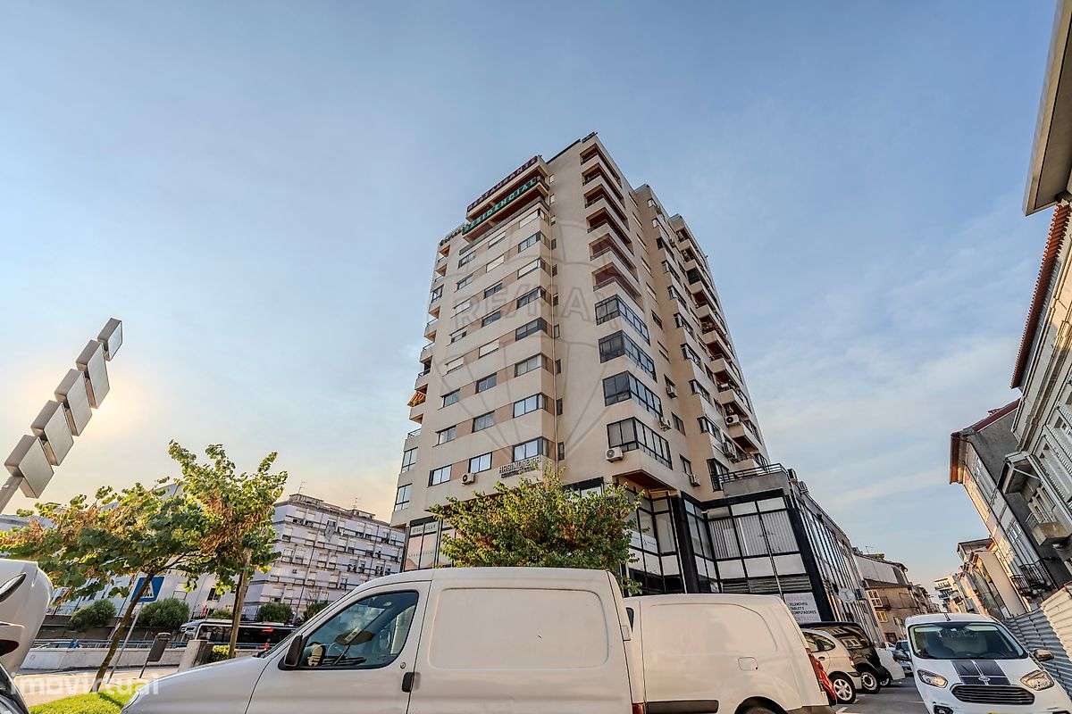 Apartamento T0 para venda na Rua do Caires, Braga-11