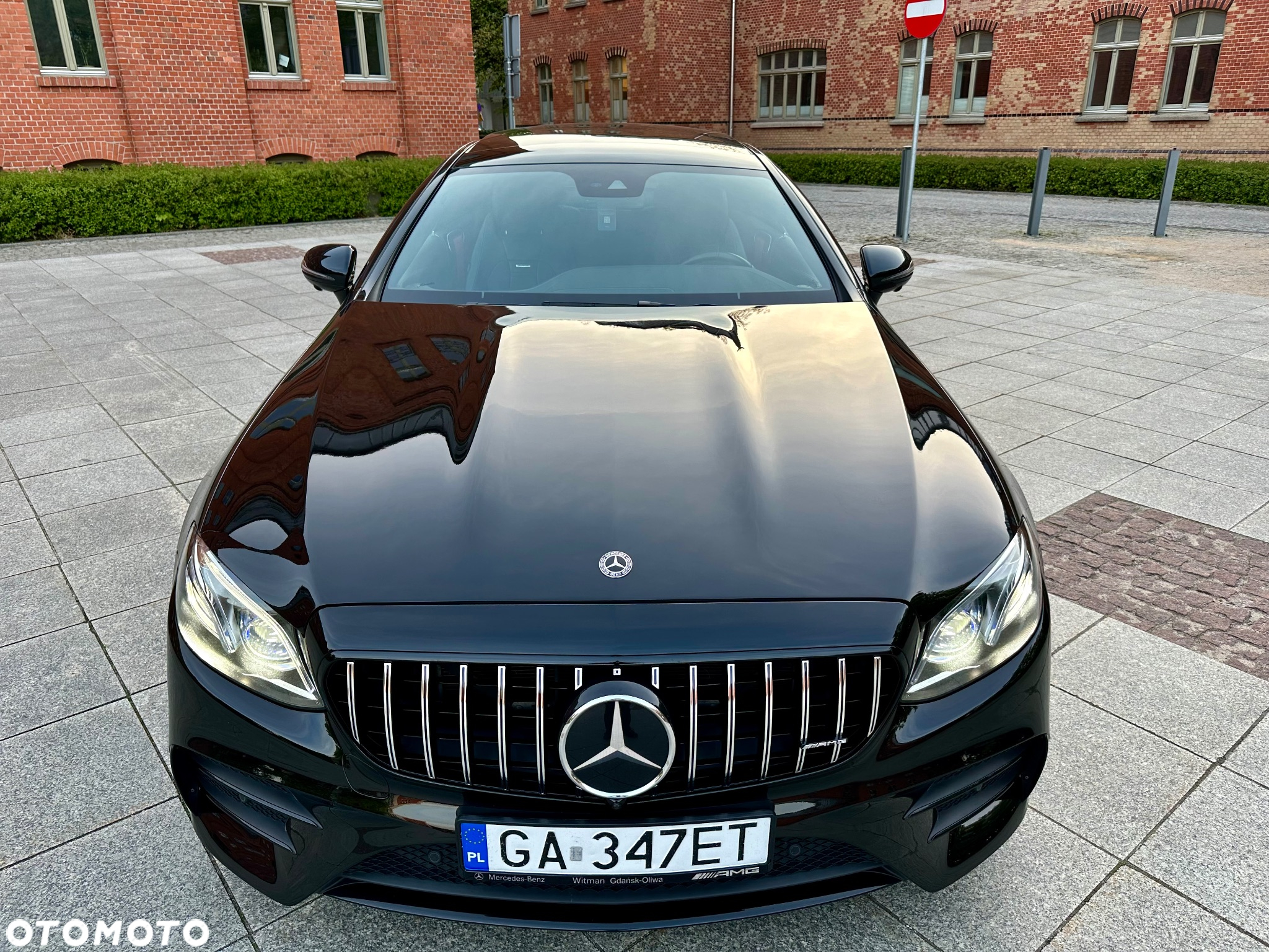 Mercedes-Benz Klasa E AMG 53 Coupe 4-Matic+ 9G-TRONIC - 3