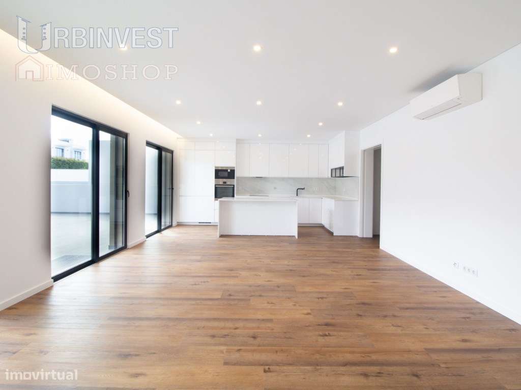 Moradia T4 a curta distância da praia do Almargem, em Quarteira, Al...-5