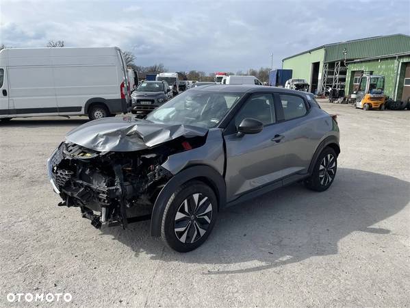 Nissan Juke 1.0 DIG-T N-Connecta - 1