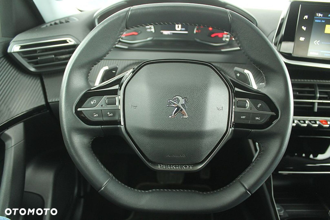 Peugeot 2008 - 17