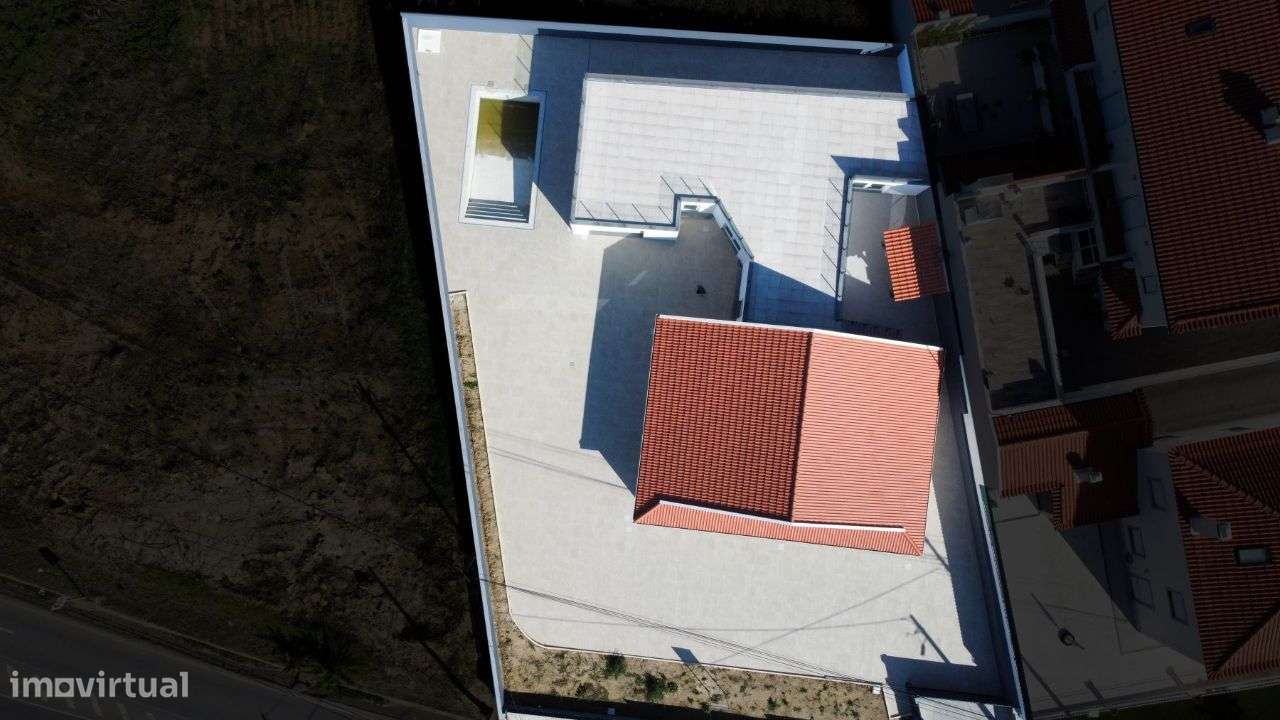 Espaçosa Moradia V4 com piscina - Coimbrã / Peniche - Grande imagem: 5/46