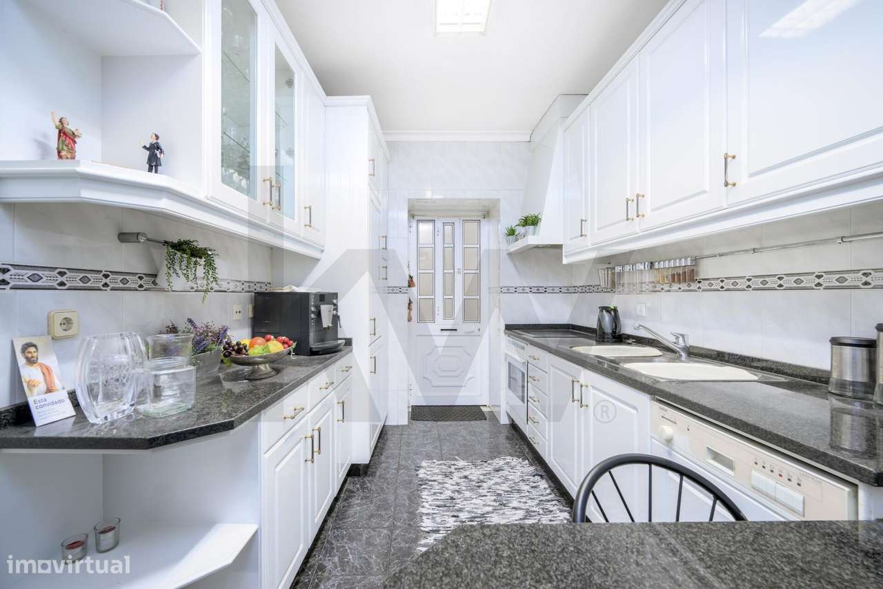 Moradia T2 com aproveitamento de sótão no Candal — Vila Nova de Gaia - Grande imagem: 5/21