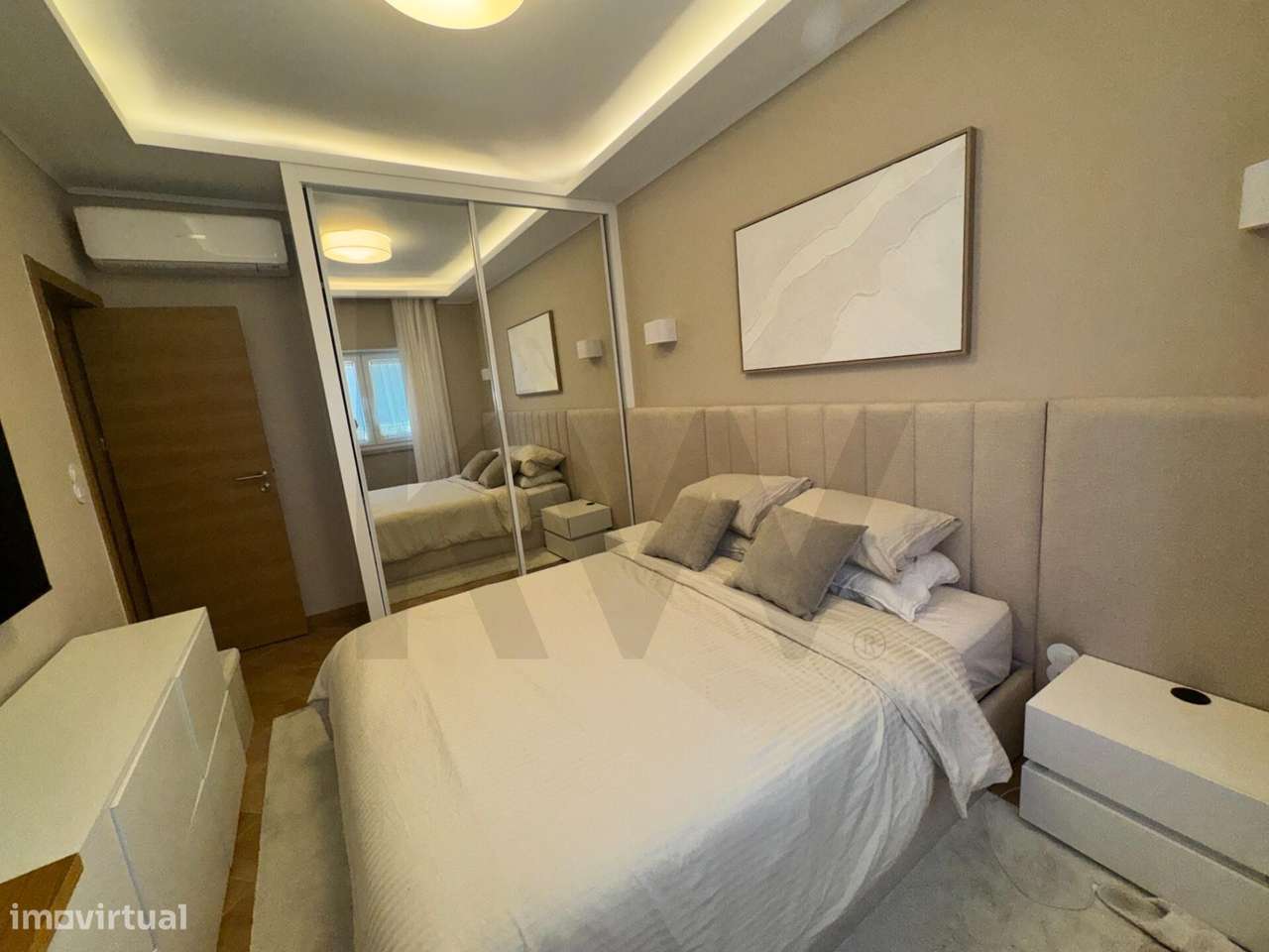 Linda a Velha - 1º Andar Remodelado, Mobilado e com Financiamento Gara - Grande imagem: 2/23