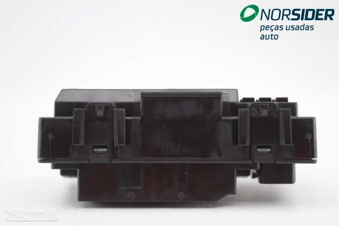 Caixa fusiveis comparti motor Kia Rio|11-15 - 6