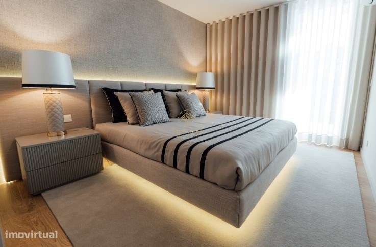 Apartamento T0 Novo em Condomínio Privado com Varanda-3