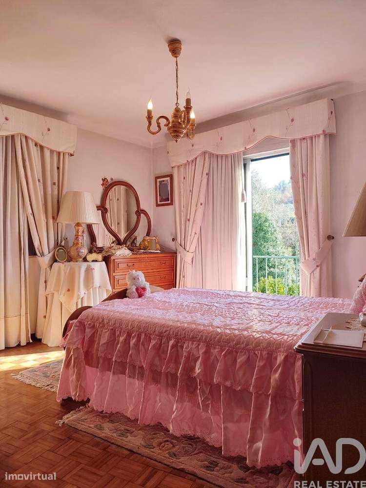 Moradia bi-familiar T2 em Oliveira do Hospital e São Paio de Gramaços - Grande imagem: 5/14