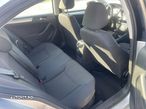 Volkswagen Jetta 1.6 TDI DPF Freestyle - 9