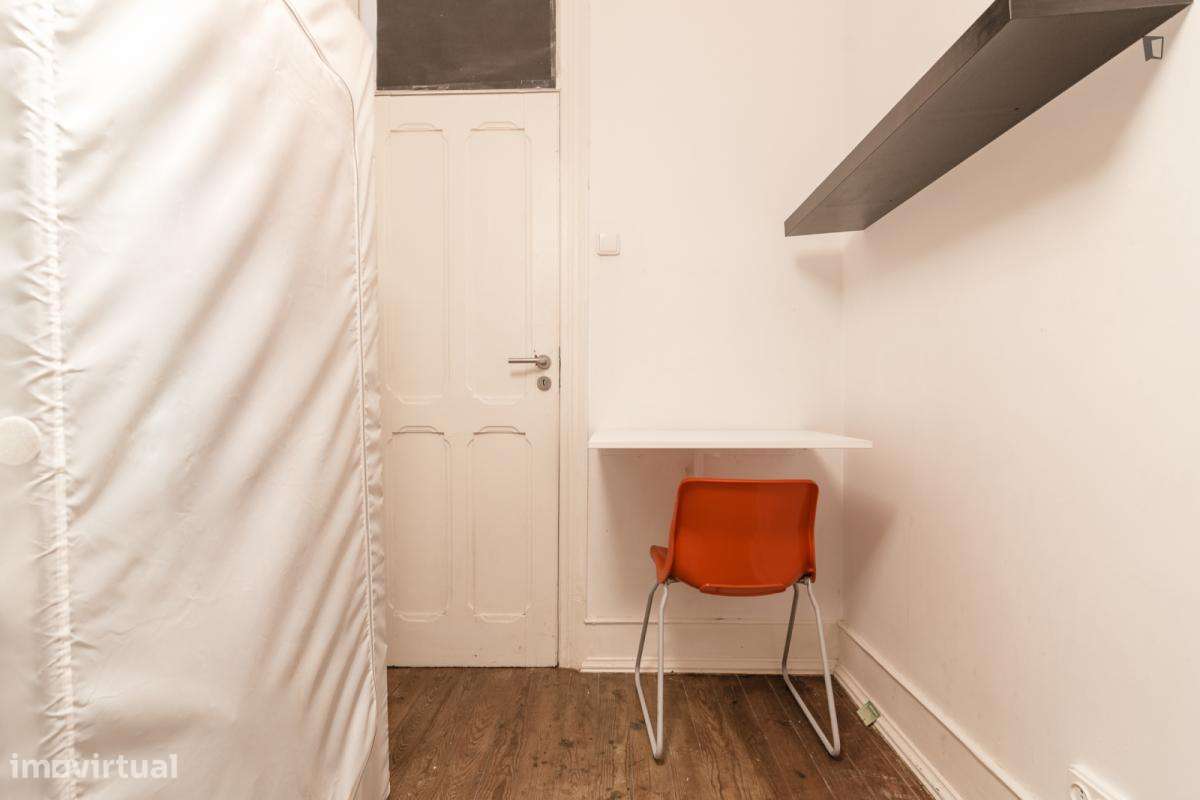 Quarto - localizado em Arroios Lisbon - Grande imagem: 5/6