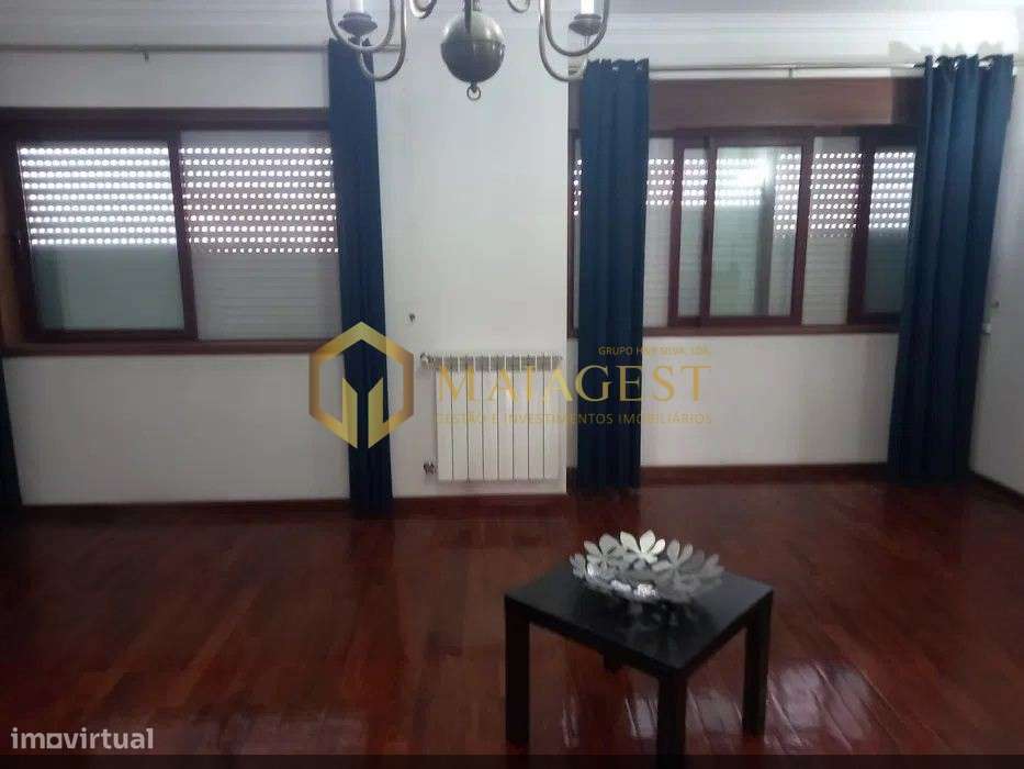 Apartamento T4 Duplex com Entrada Privada e Lugar de Garagem - Grande imagem: 5/20